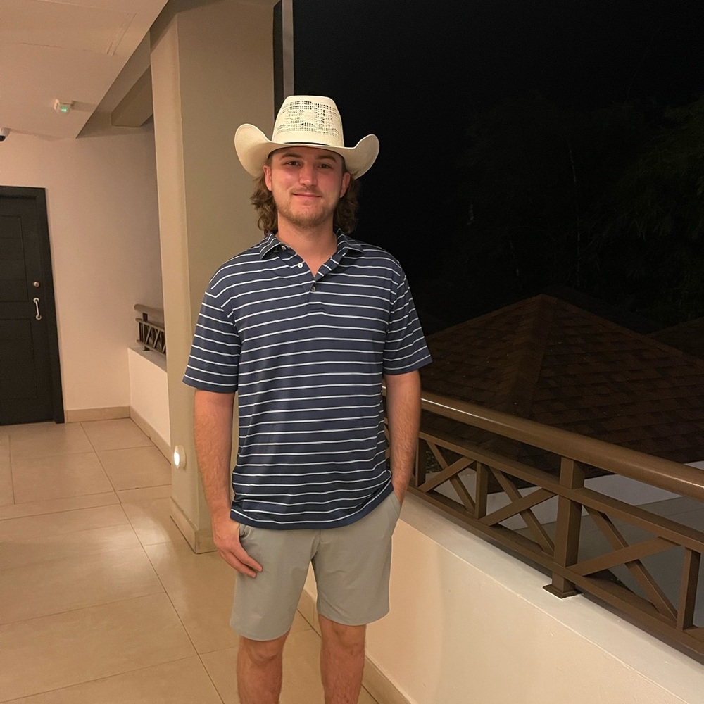 Meet your Posher, Ty